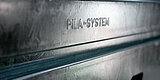 Detailaufnahme mit Inschrift "PILA-SYSTEM"