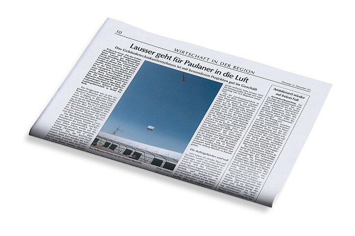 Zeitung mit dem Titel "Lausser geht für Paulaner in die Luft"