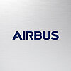 Airbus Logo auf Metallhintergrund