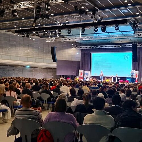 Motivationstag „Berufliche Bildung – Zukunft für Alle!“ in Straubing
 
Am 22.10. fand in der Fraunhoferhalle Straubing...